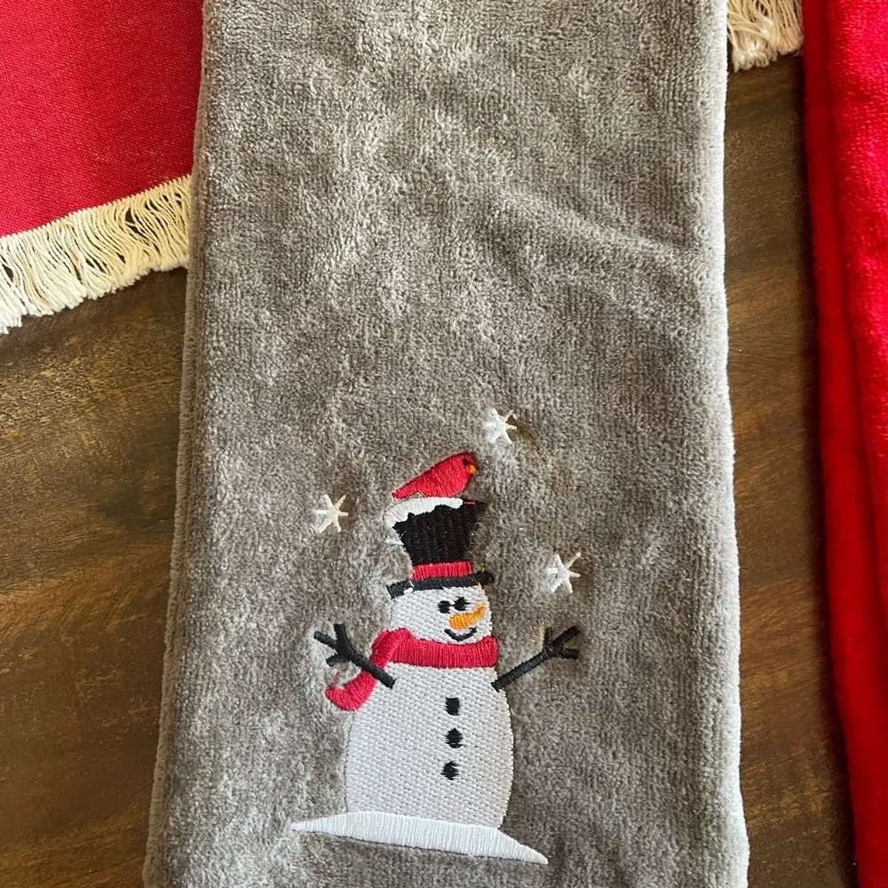 Christmas hand towels